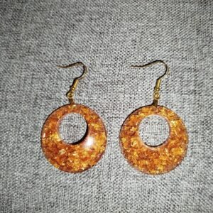 Boucles d'oreilles rondes résine coloris rouille doré